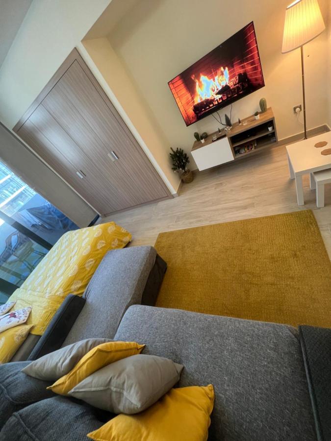 Modern Studio Center Of Dubai Bagian luar foto